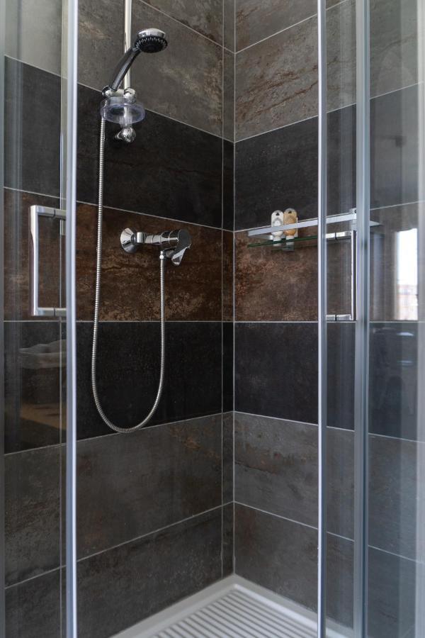 4 Balconi Rooms-Elements B&B Lecce Exterior foto